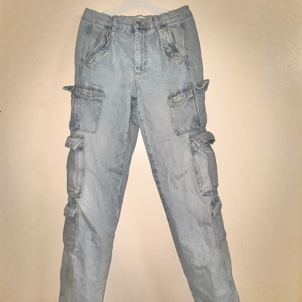 Light blue Cargo Pants (ZARA)